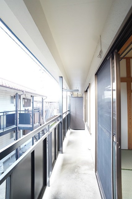 バルコニー　参考写真（同建物別部屋のものです）