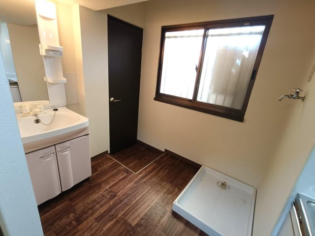 その他　LDKの奥です