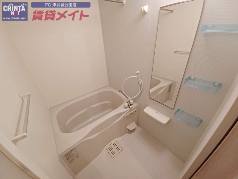 バス・シャワールーム　同物件別室画像