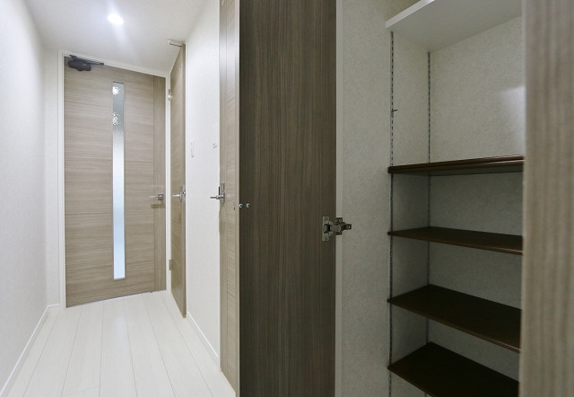 玄関　靴もたっぷり収納できます