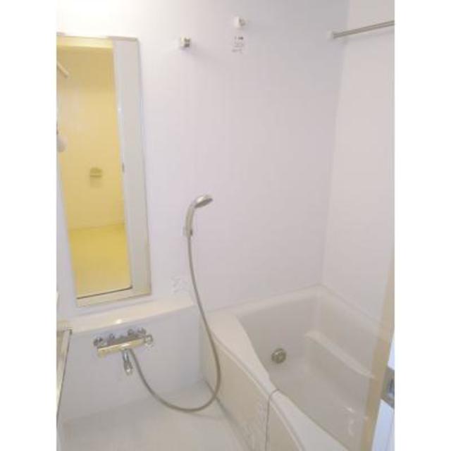 バス・シャワールーム　※写真は同タイプ住戸です。