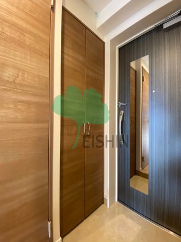 玄関　下駄箱もしっかりついてます！