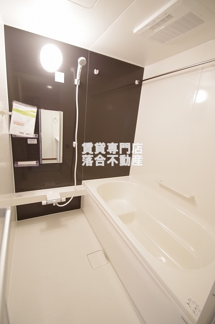 バス・シャワールーム　ゆったり過ごせるお風呂