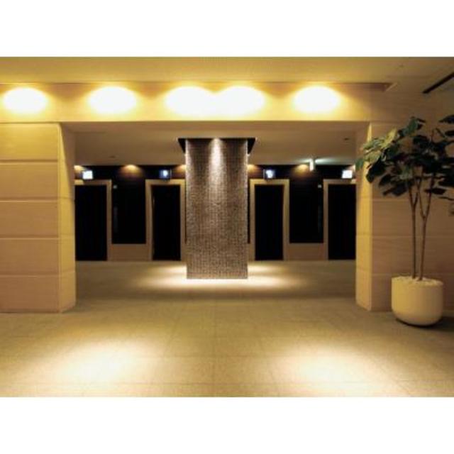 エントランス　建物の内部です