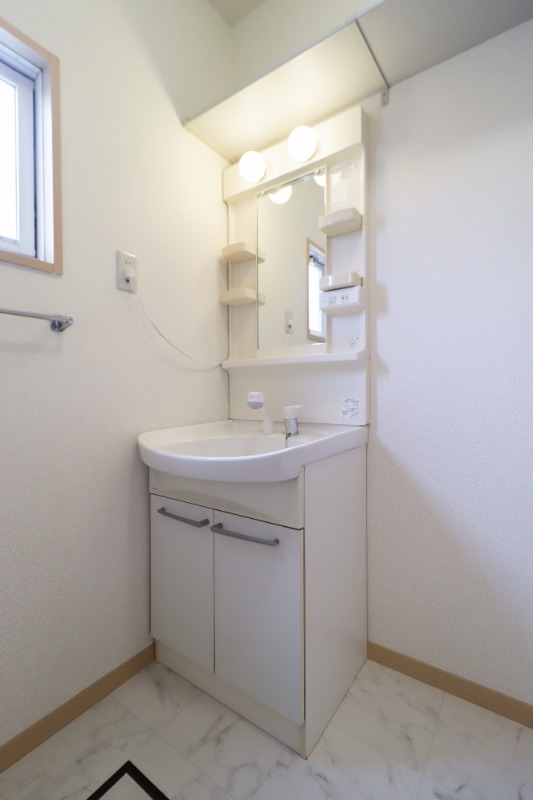 洗面設備　図面と現状に相違がある場合には現状を優先