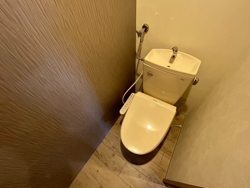 トイレ　トイレ♪