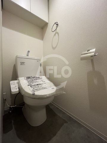 トイレ　コンフォリア・リヴ淡路町一丁目　トイレ