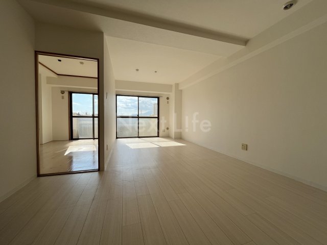 居室・リビング　アルパインメゾン