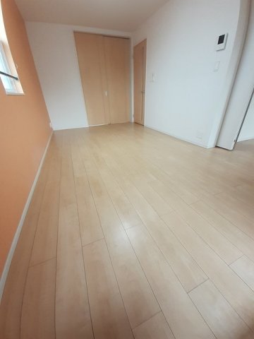 居室・リビング　明るいリビングです☆