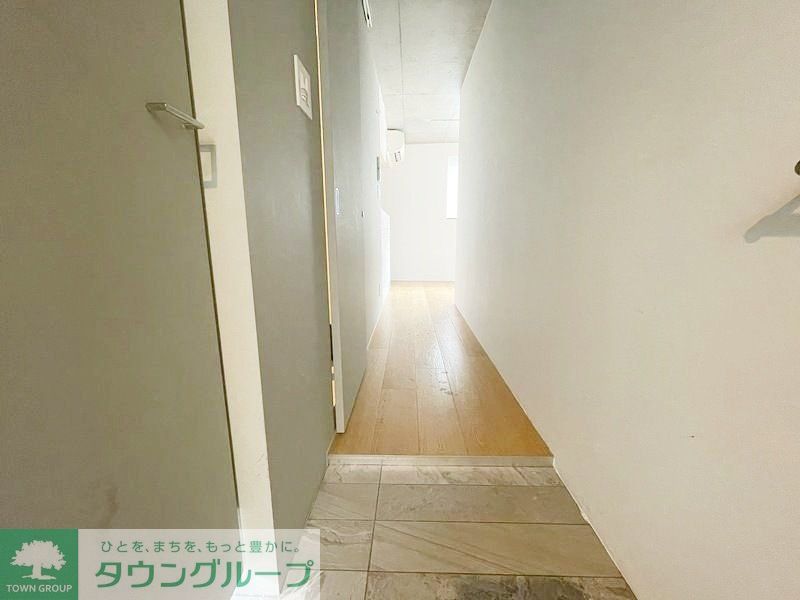 玄関　お部屋探しは株式会社　タウンハウジング　までお気軽にお問合…