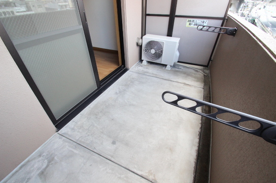 バルコニー　※別部屋の写真です
