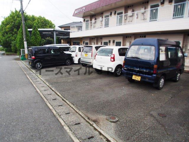 駐車場　駐車場があります