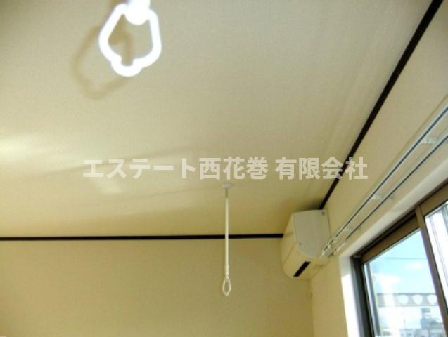 その他設備　室内物干し