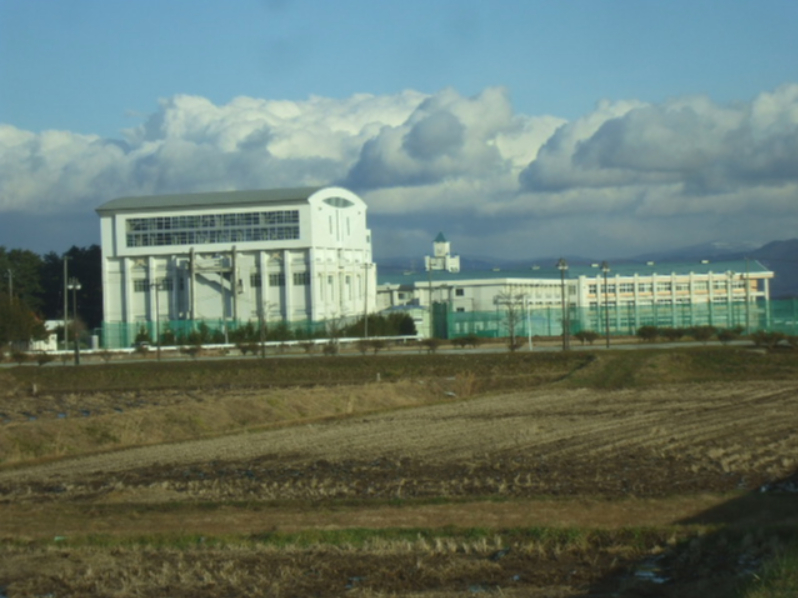 高校・高専　学校法人花巻学院 花巻東高等学校（高校・高専）まで887m