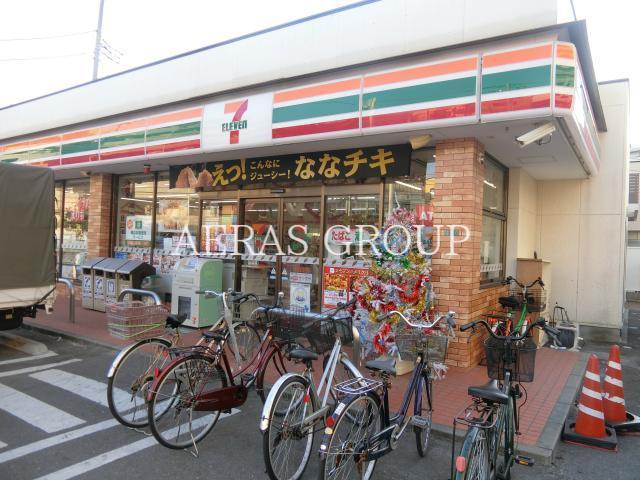 コンビニ　セブンイレブン足立梅田５丁目店（コンビニ）まで446m