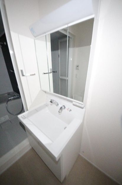 洗面設備　弊社は都内全域の物件をご紹介可能です！