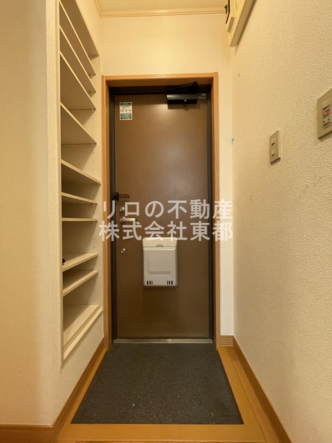 玄関　すっきりシンプルな玄関スペースです！