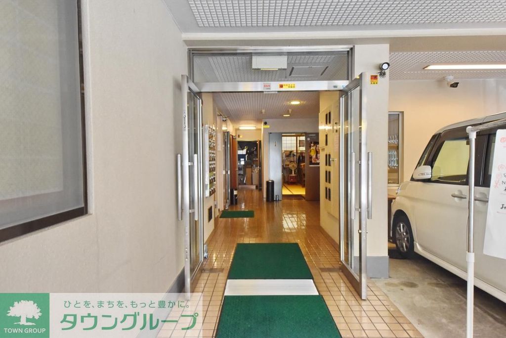 エントランス　エントランス