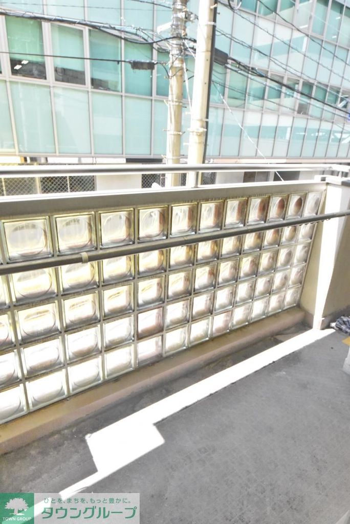 バルコニー　バルコニー