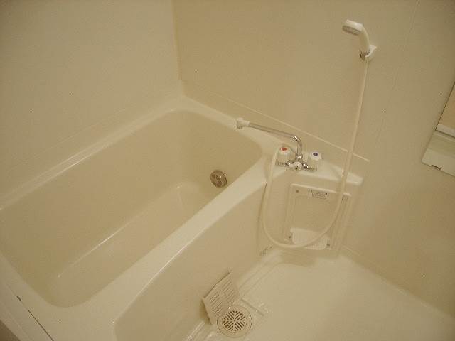 バス・シャワールーム　別号室イメージ