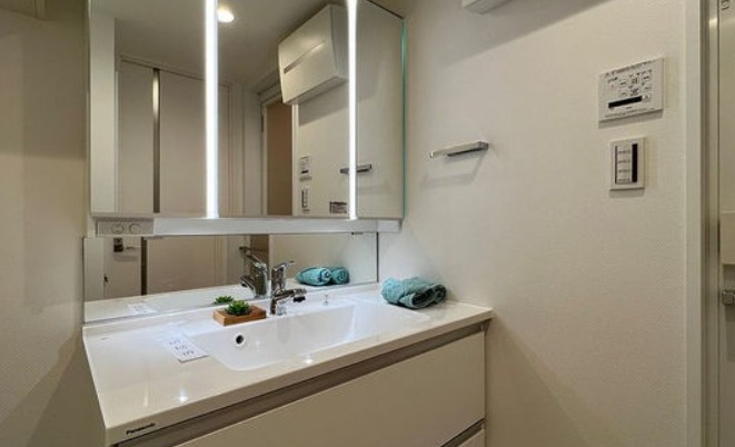 洗面設備　※別部屋参考写真