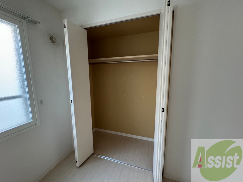 収納　収納もバッチリあるのでお部屋が片付きますよ！