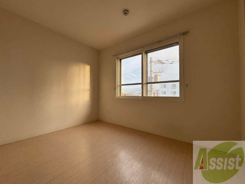 その他部屋・スペース　広々していて使いやすい洋室になっていました！