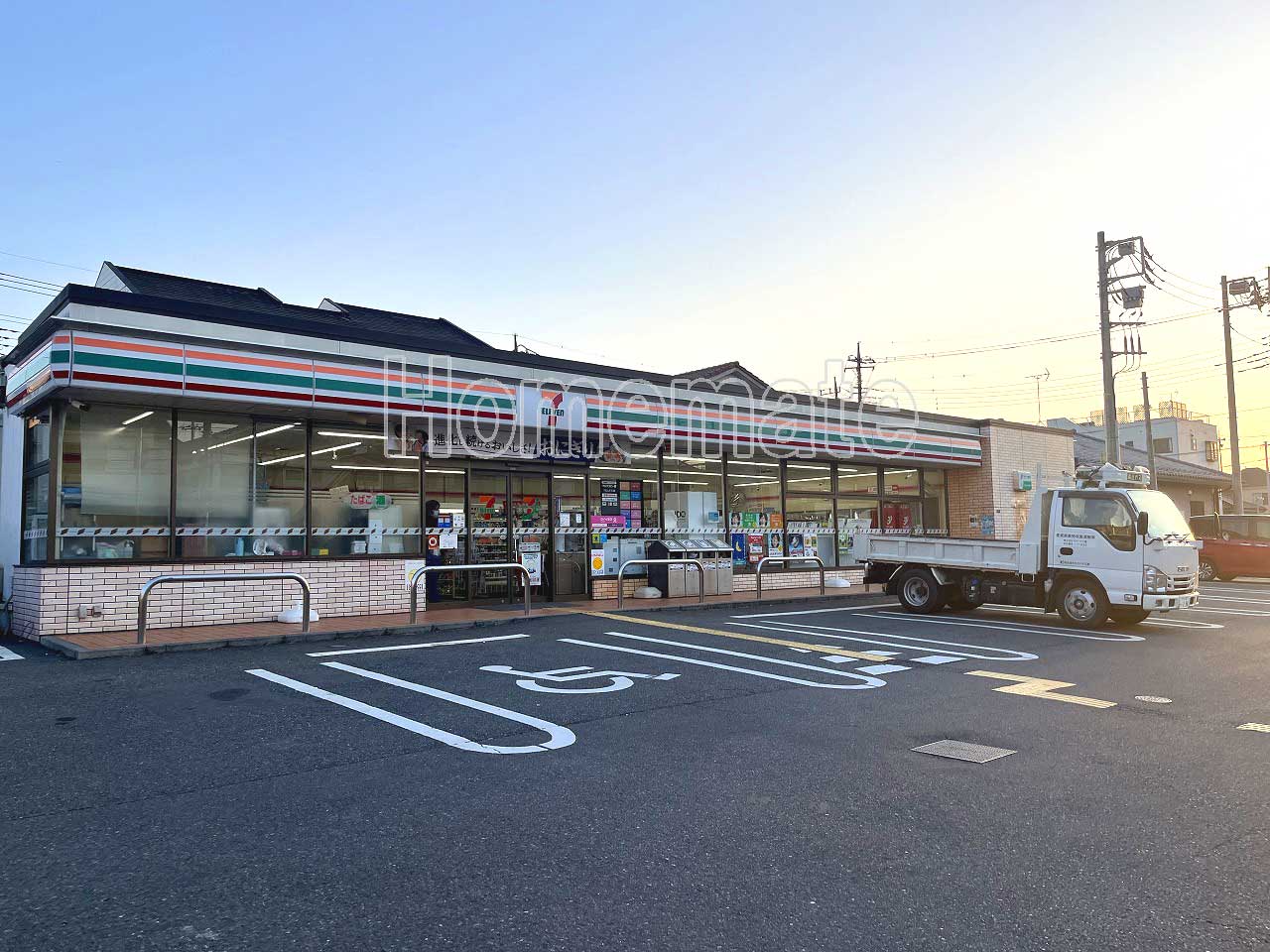 コンビニ　セブンイレブン草加瀬崎町店（コンビニ）まで315m