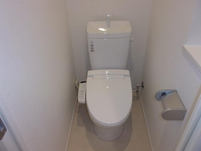 トイレ　※同物件別部屋参照