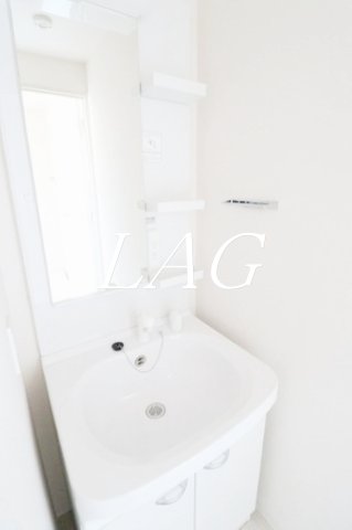 洗面設備　洗面台です。