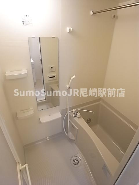 バス・シャワールーム　お風呂で日々の疲れを落としましょう