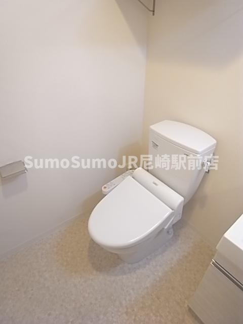 トイレ　トイレもきれいです