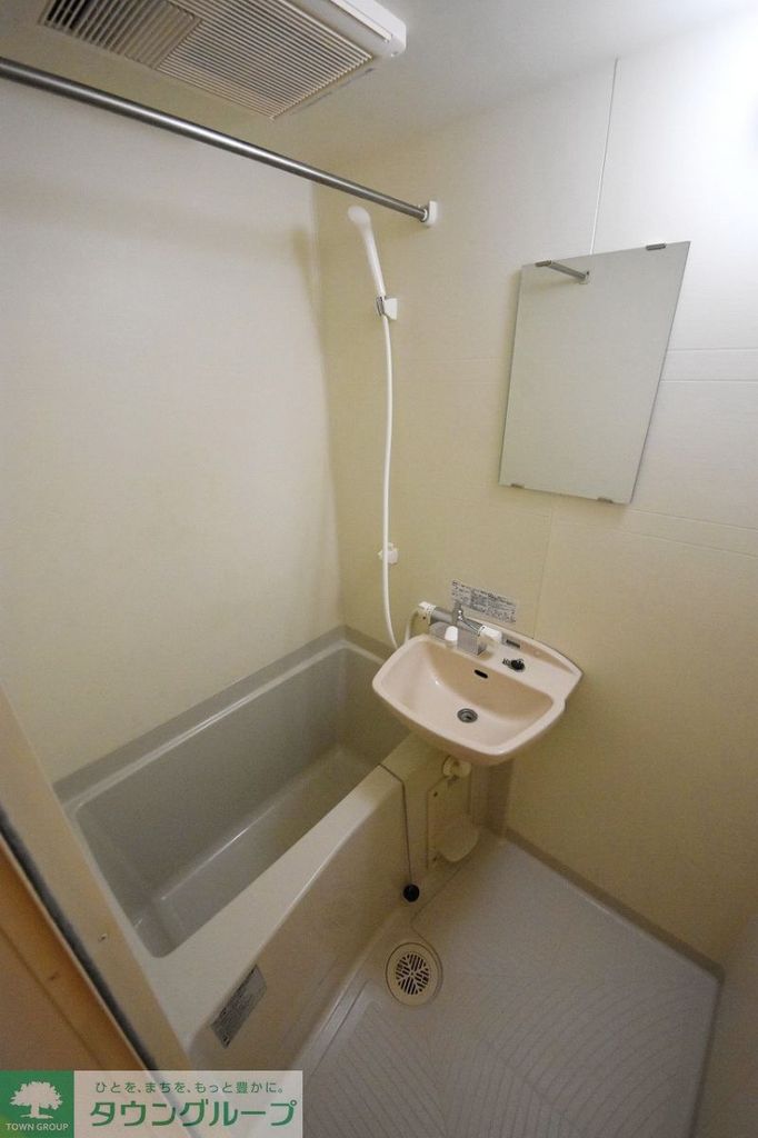 バス・シャワールーム　バス