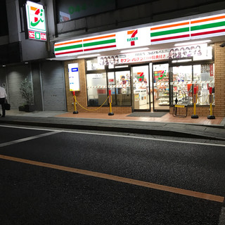 コンビニ　セブンイレブン小田急生田店（コンビニ）まで421m