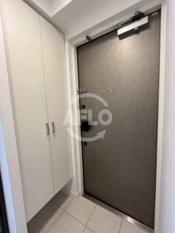 玄関　Dimus新大阪　玄関