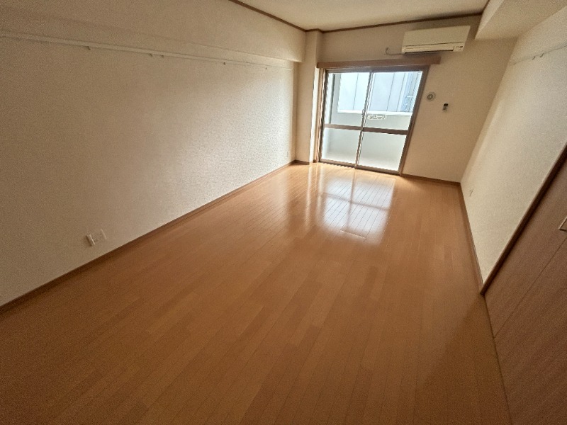 居室・リビング　別号室