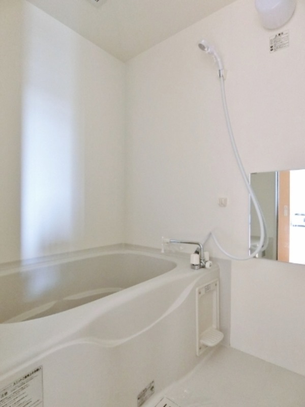 バス・シャワールーム　図面と現状に相違がある場合には現状を優先