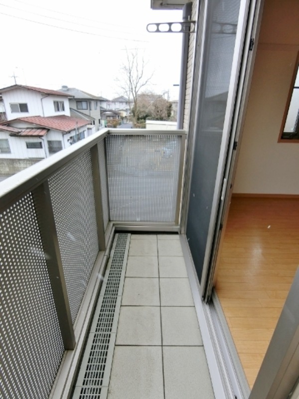 バルコニー　図面と現状に相違がある場合には現状を優先