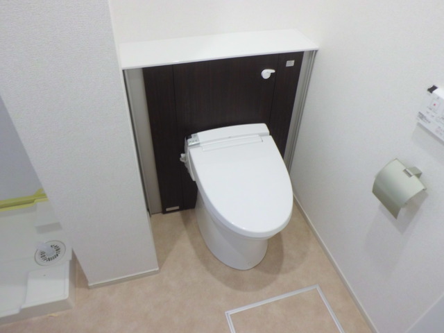 トイレ　トイレ