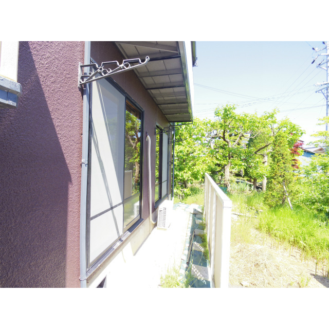 バルコニー　テラス