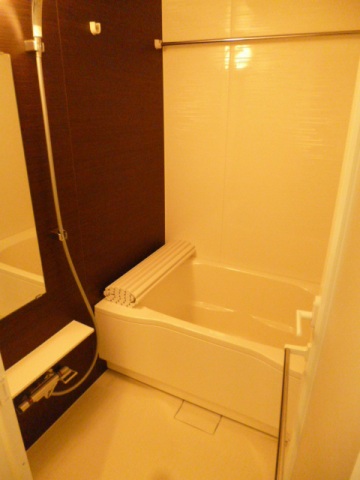 バス・シャワールーム　※同タイプ参考写真