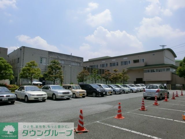 図書館　千葉市若葉図書館（図書館）まで1100m
