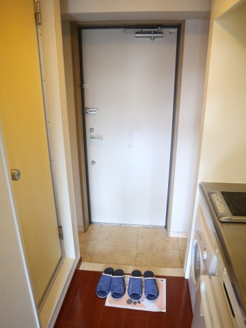 玄関　スッキリまとまった玄関です