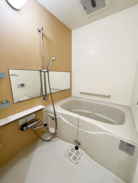 バス・シャワールーム　日々の疲れを癒せる浴室です