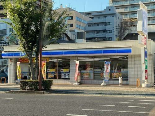コンビニ　ローソン高松天神前店（コンビニ）まで606m