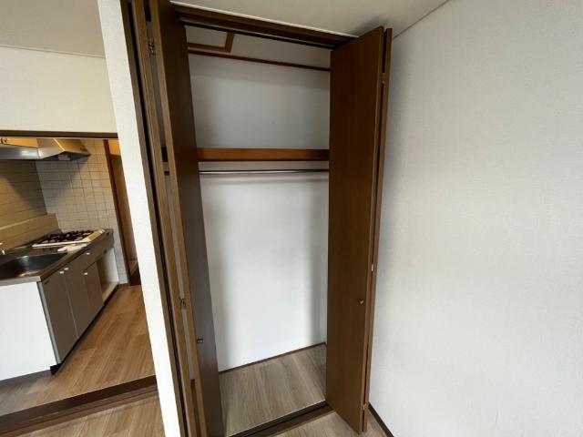 収納　洋室クローゼット