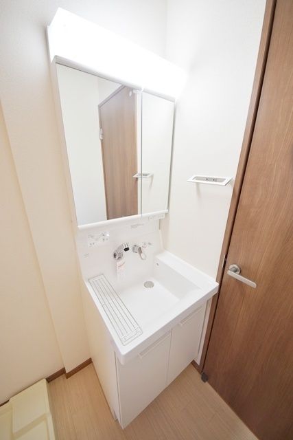 洗面設備　★諸条件の相談、ご案内は中央林間店まで★