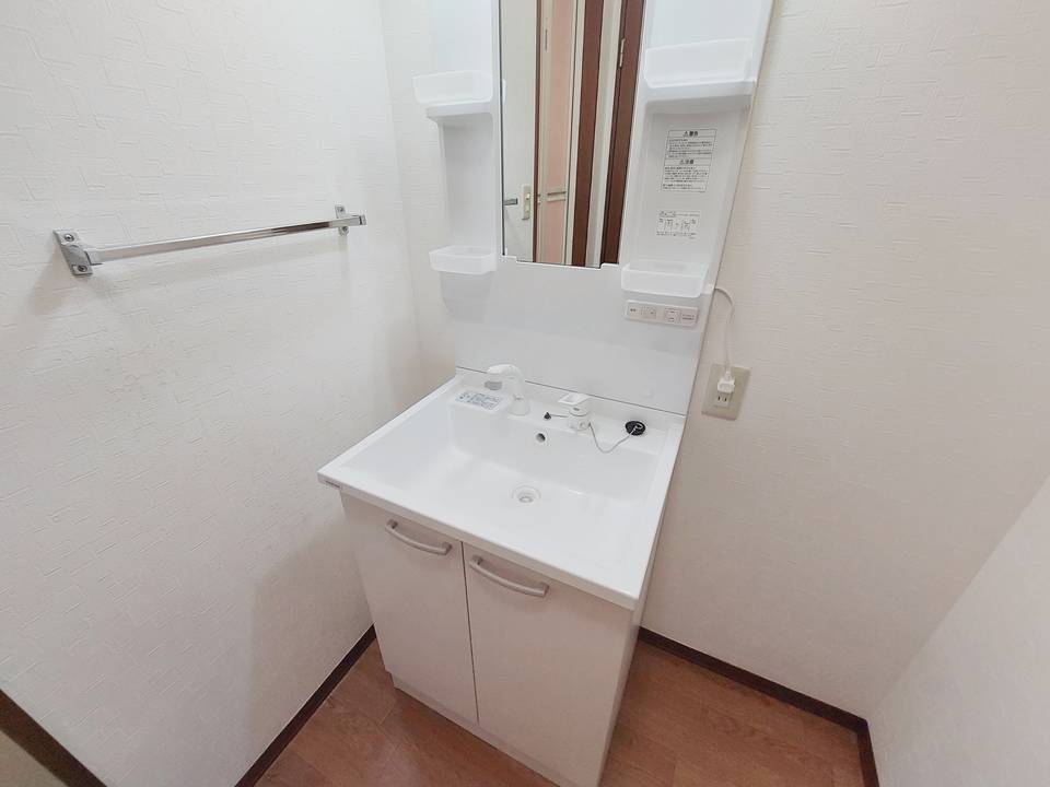 洗面設備　シャンプードレッサー