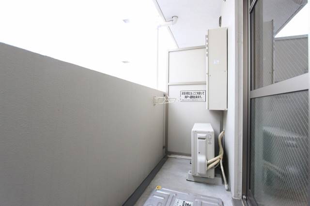 バルコニー　広く使えるバルコニー