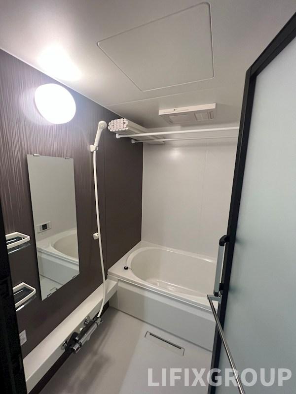 バス・シャワールーム　風呂